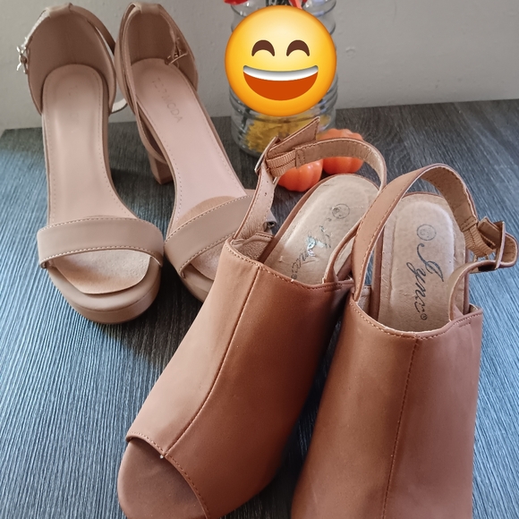TOP Moda Shoes - (GREAT DEAL ) 2 Pairs Of  Women's Tan Heels Size 6 1/2